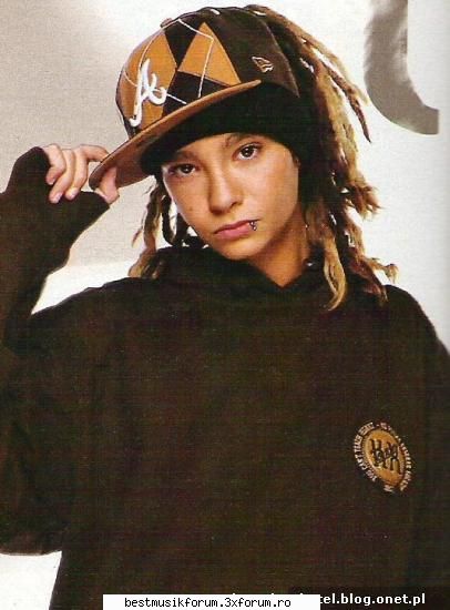 tooooooommmmmmmmmm - nebunie de baiat pacat ca caracterul lui lasa de - Tokio hotel